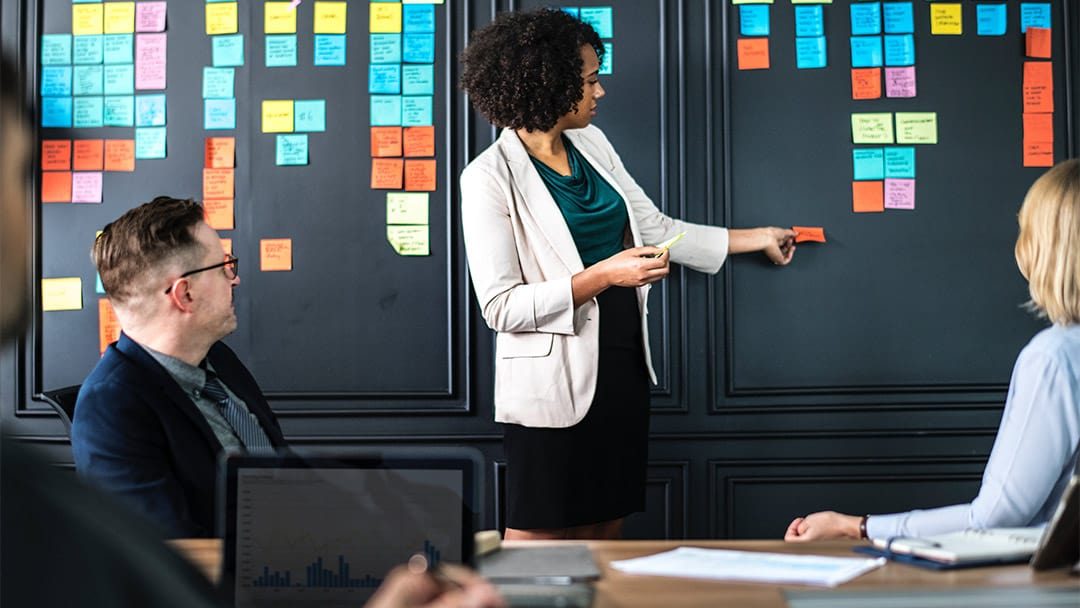Talent management v jazycích